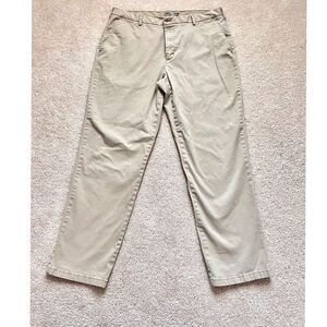 Izod Saltwater Stretch Chino Straight size38X32